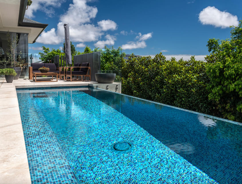 Votre piscine, toujours limpide !